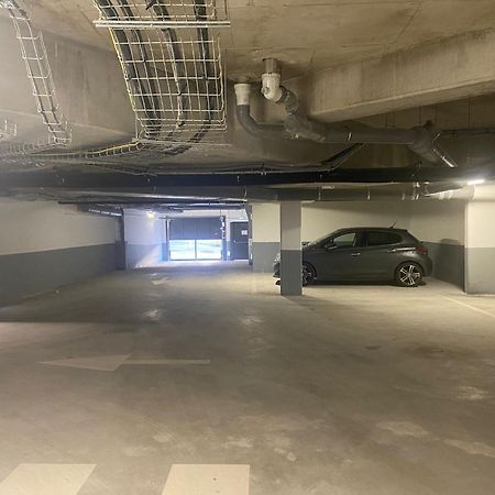Agreable 2 Pieces Avec Balcon Et Parking Transports By Immo Kit Bnb Sarcelles Kültér fotó