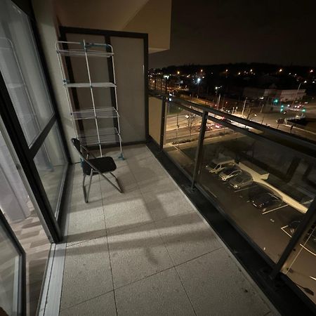 Agreable 2 Pieces Avec Balcon Et Parking Transports By Immo Kit Bnb Sarcelles Kültér fotó
